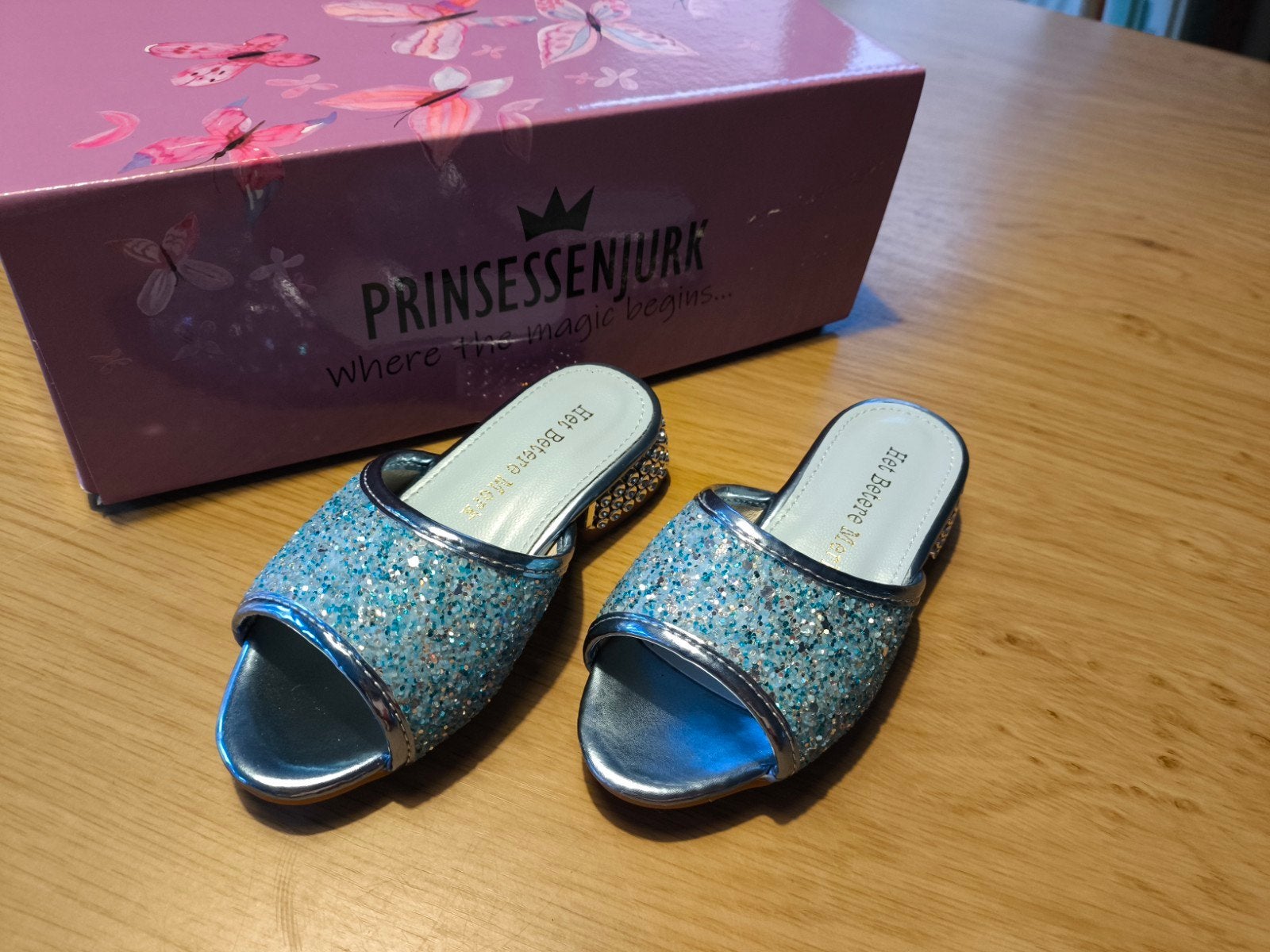 schoentjes / slippers prinses (Het Betere Merk) - maat 25, Ophalen