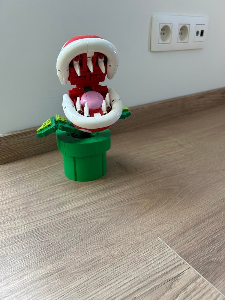 LEGO Super Mario Piranha, Ophalen of Verzenden, Minder dan 500 stukjes, Zo goed als nieuw, Overige typen
