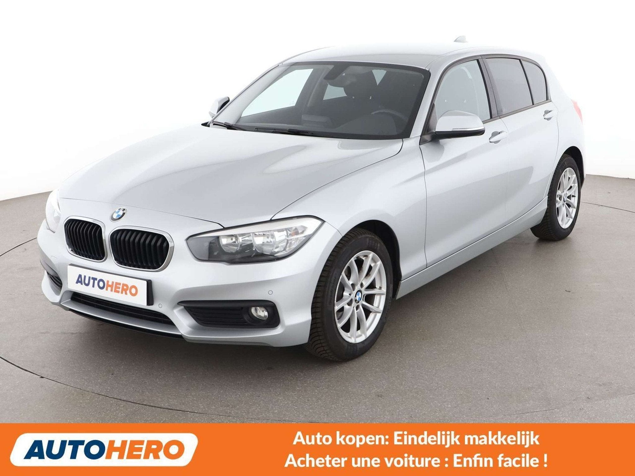 BMW 1 Serie 116 116d Advantage (bj 2018, automaat), Auto's, BMW, Automaat, 116 pk, Automatische klimaatregeling, 151 g/km
