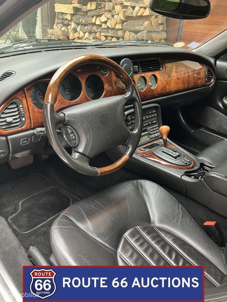 Jaguar XKR Cabriolet | 1999 | Route 66 Auctions, Zwart, Bedrijf, Handgeschakeld, Overige carrosserie