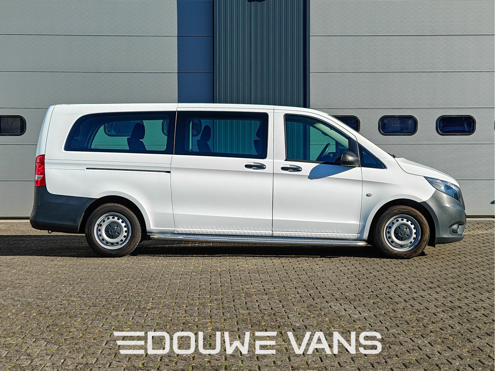 Mercedes-Benz Vito L3 110 Tourer 2-2-2-3 Opstelling Airco Op, Autos, 75 kW, Achat, Entreprise, 2 places