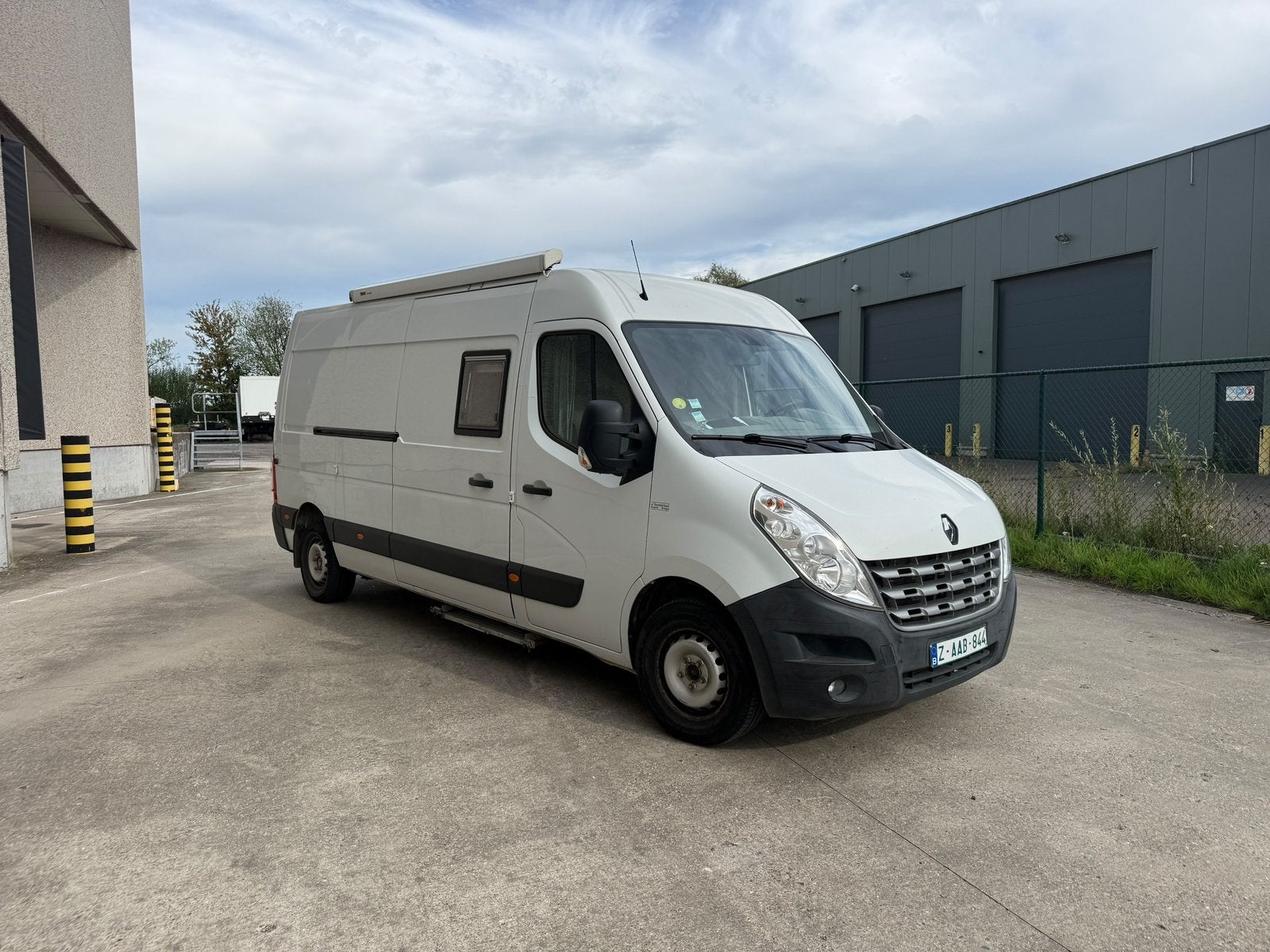 Renault master kampeer wagen in zeer goede staat + keuring, Autos, Achat, Entreprise, 2 places, Boîte manuelle