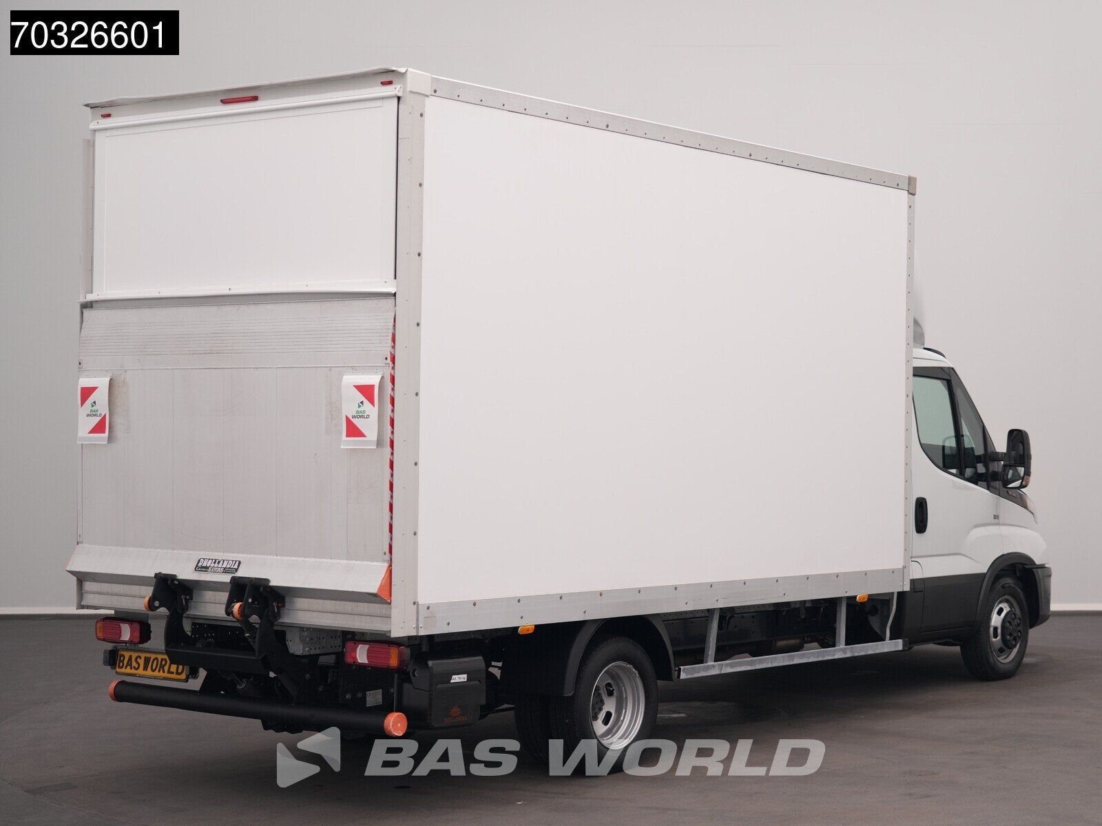 Iveco Daily 35C16 3.0L Laadklep Dubbellucht Bakwagen 160PK M, Auto's, Bestelwagens en Lichte vracht, Stof, Gebruikt, Euro 6, 4 cilinders