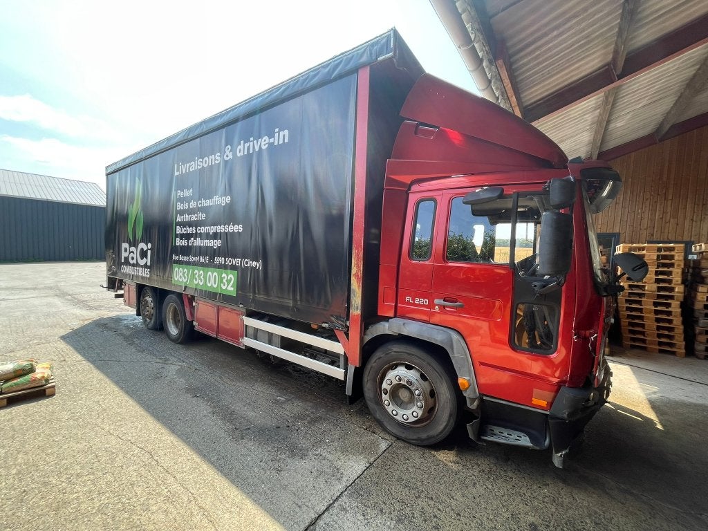 Camion volvo FL6, Autos, Achat, 2 places, Boîte manuelle, 2 portes