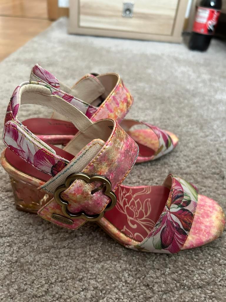 Roze sandalen met hakken maat 36, Kleding | Dames, Ophalen, Zo goed als nieuw, Roze