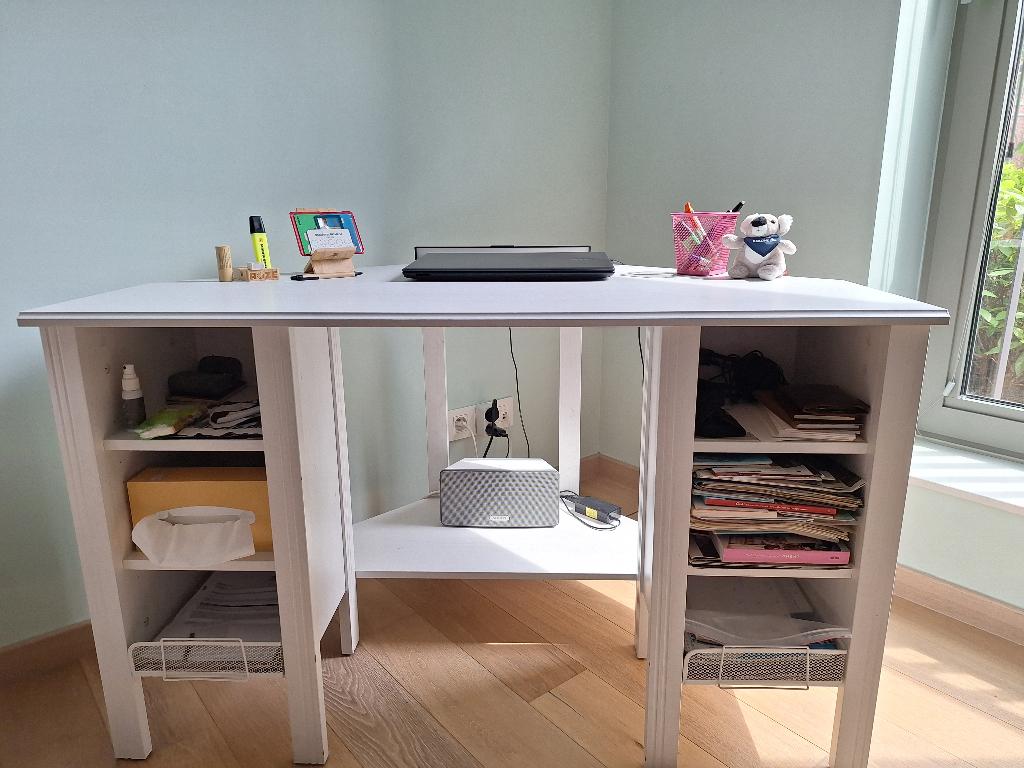 Hoekbureau IKEA, Huis en Inrichting, Bureaus, Ophalen, IKEA, Hoekbureau
