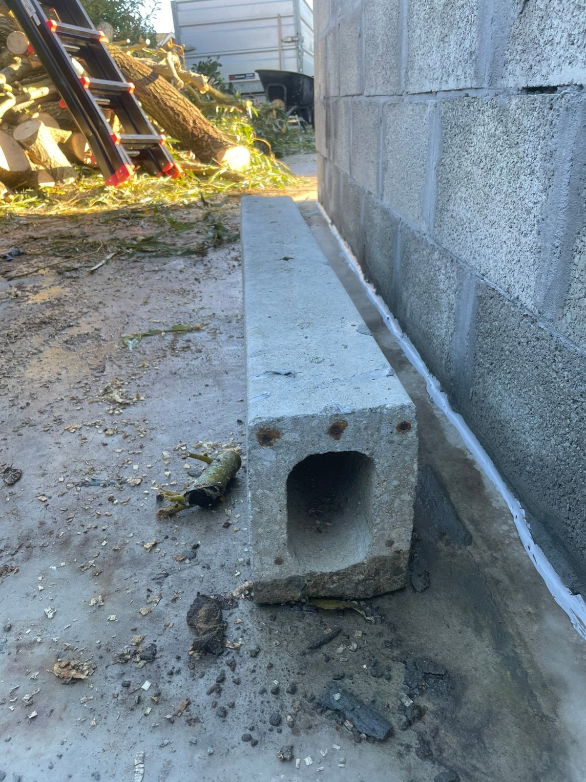 Linteau beton, Bricolage & Construction, Enlèvement, Comme neuf