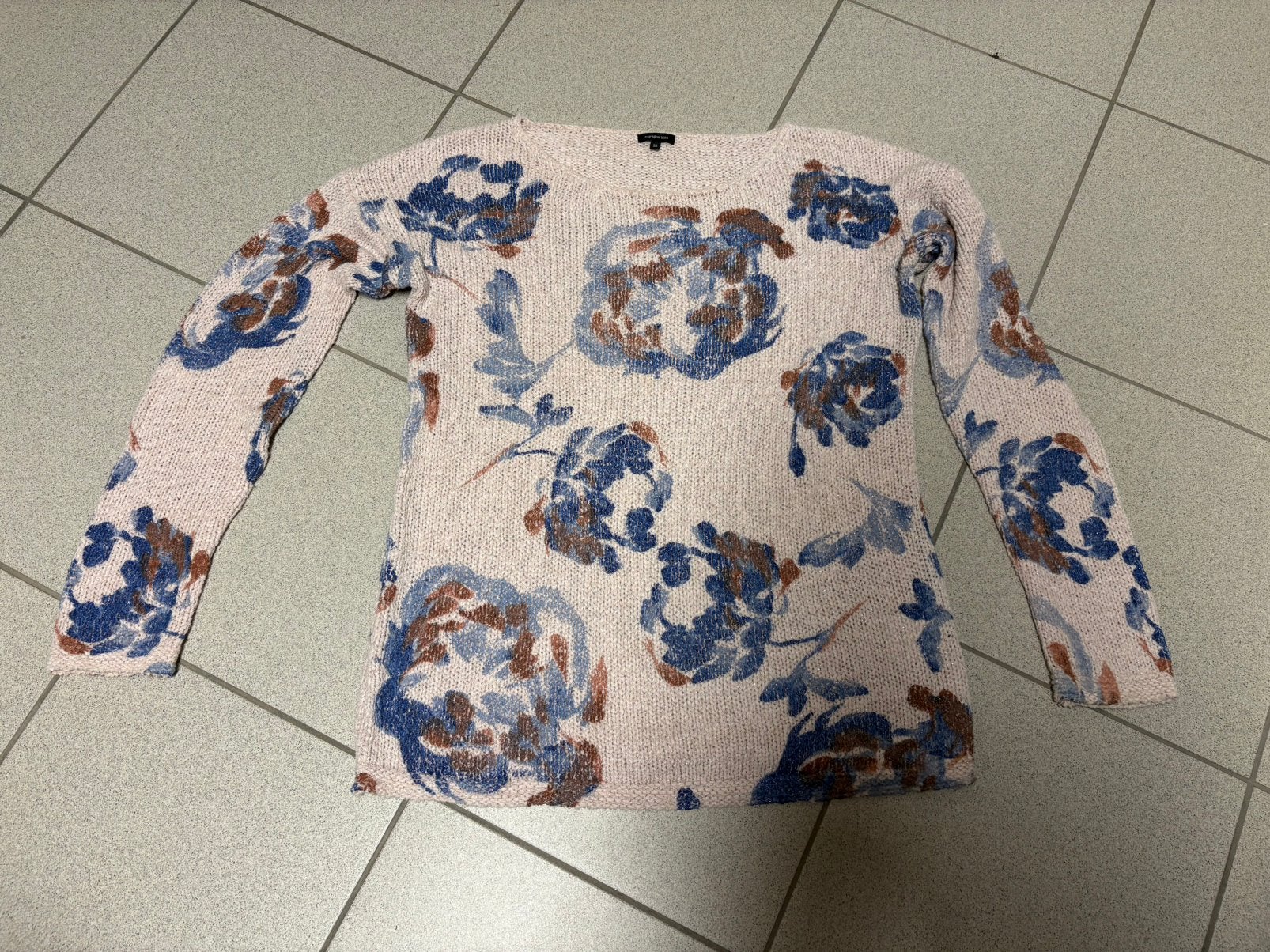 Gebreide trui maat 38 ( caroline Biss), Kleding | Dames, Truien en Vesten, Ophalen of Verzenden, Zo goed als nieuw, Maat 38/40 (M)