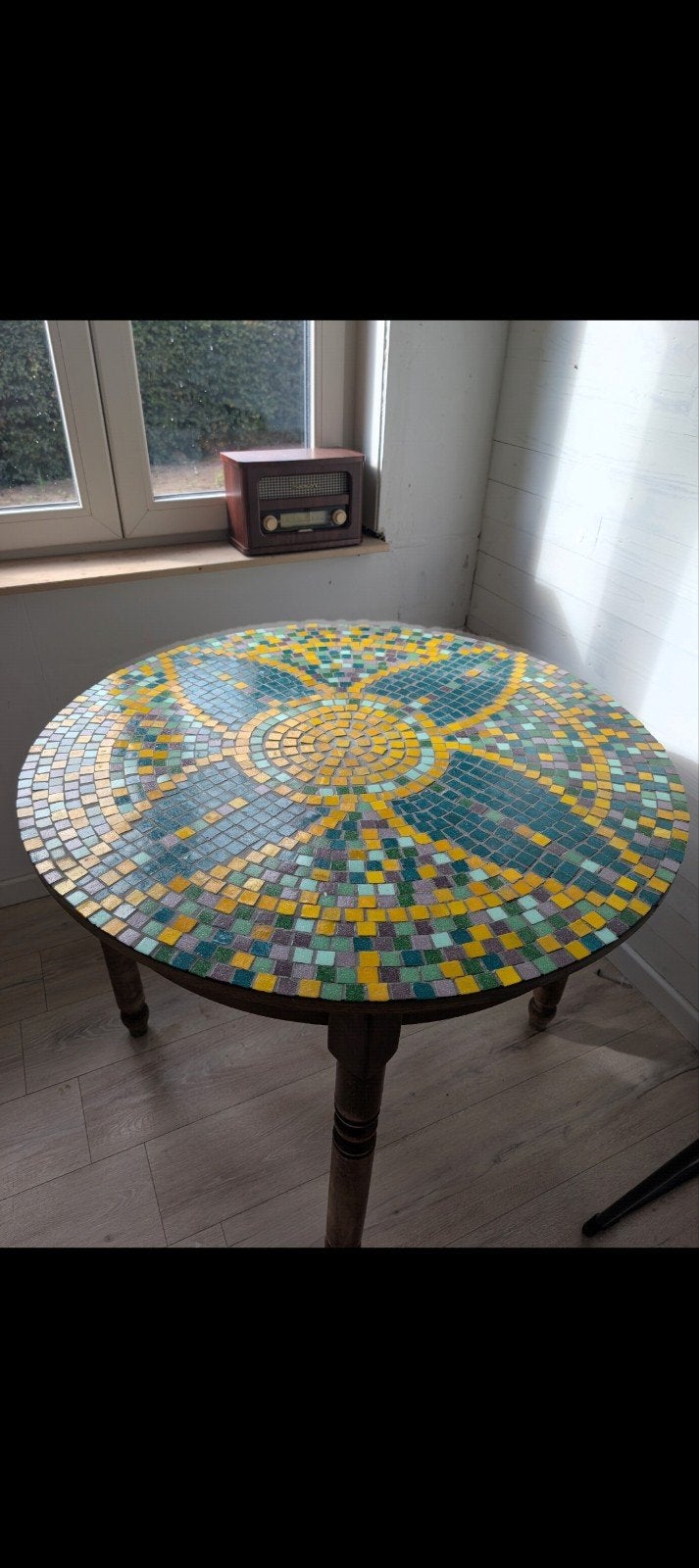 tafel mozaiek, Ophalen, Geel