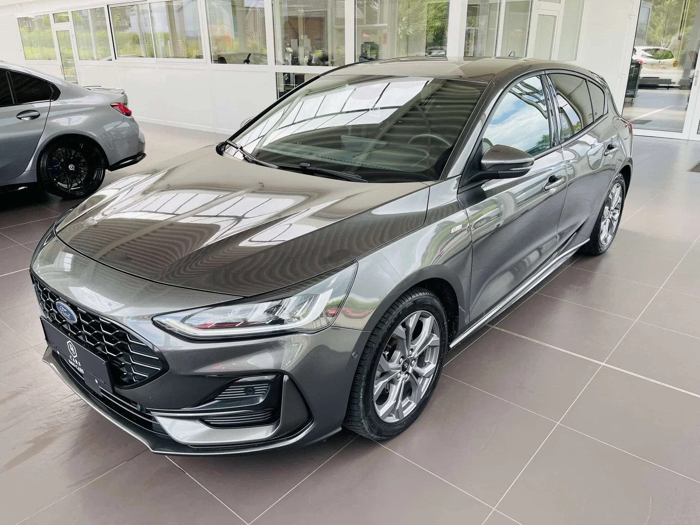 Ford Focus 1.0i MHEV * GARANTIE + ST-LINE + GPS + LED *, Focus, Stof, Gebruikt, Euro 6