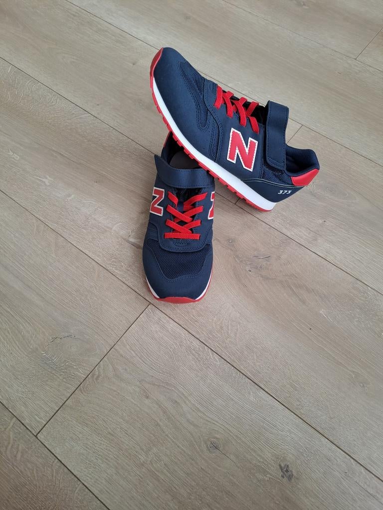 Baskets New Balance 373, Enlèvement ou Envoi