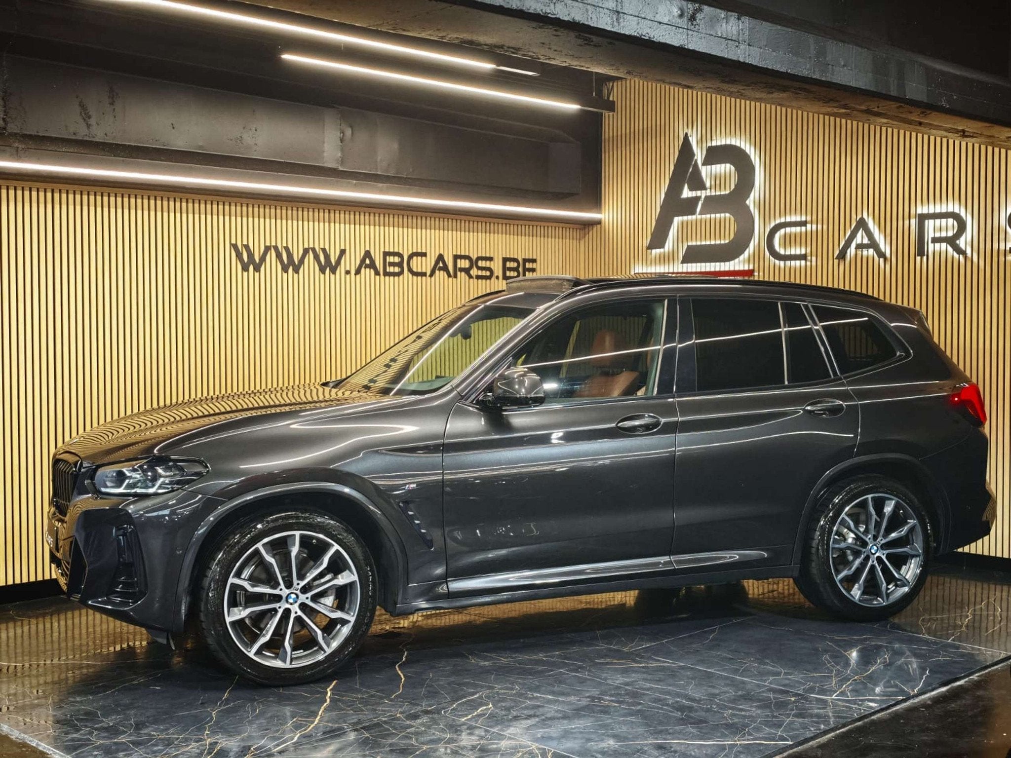 BMW X3 2.0 DA SDRIVE18 PACK M * GARANTIE 12 MOIS *, Autos, Achat, 110 kW, Entreprise, 5 portes