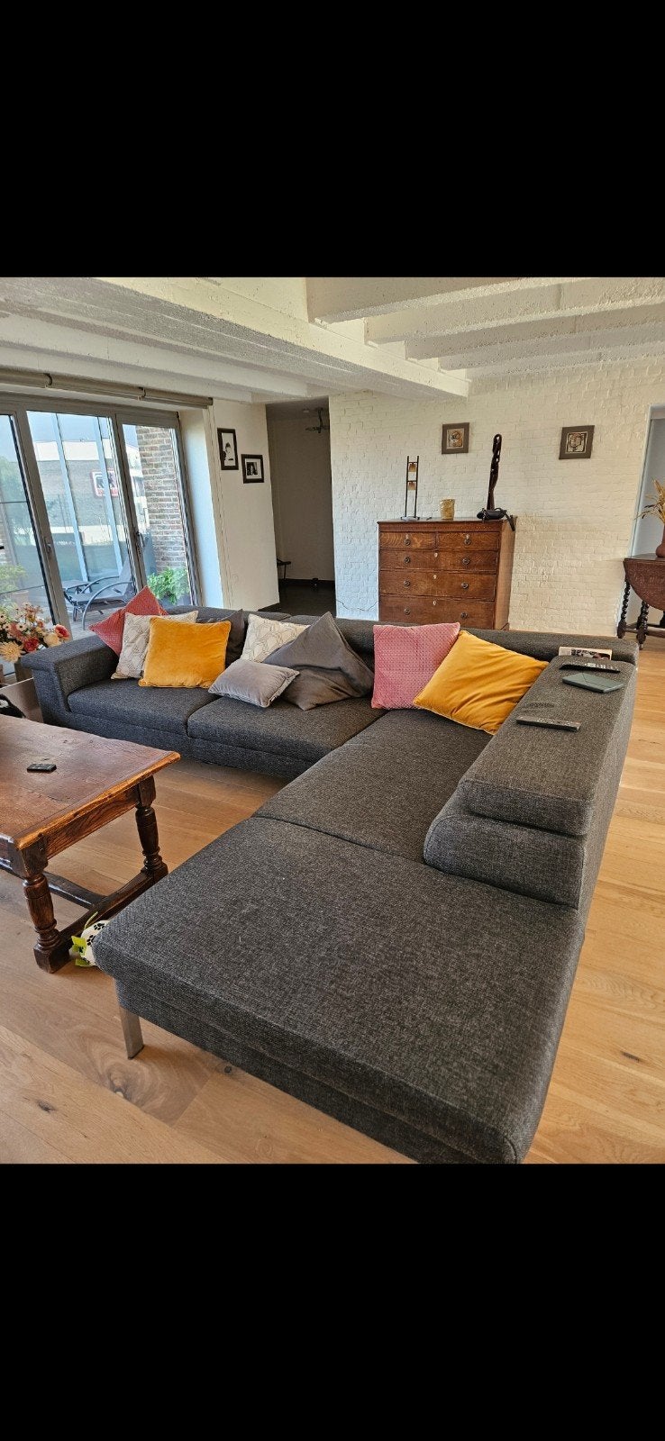 Hoeksalon, Ophalen, Zo goed als nieuw, Stof, Strak modern