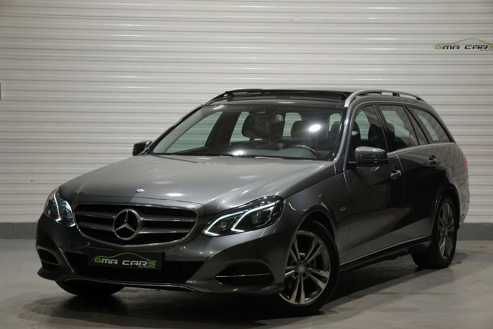 Mercedes-Benz E-Class 200 E 200 Edition E-Navi-Pano-CruiseC-, Autos, Cuir, Argent ou Gris, Achat, Entreprise
