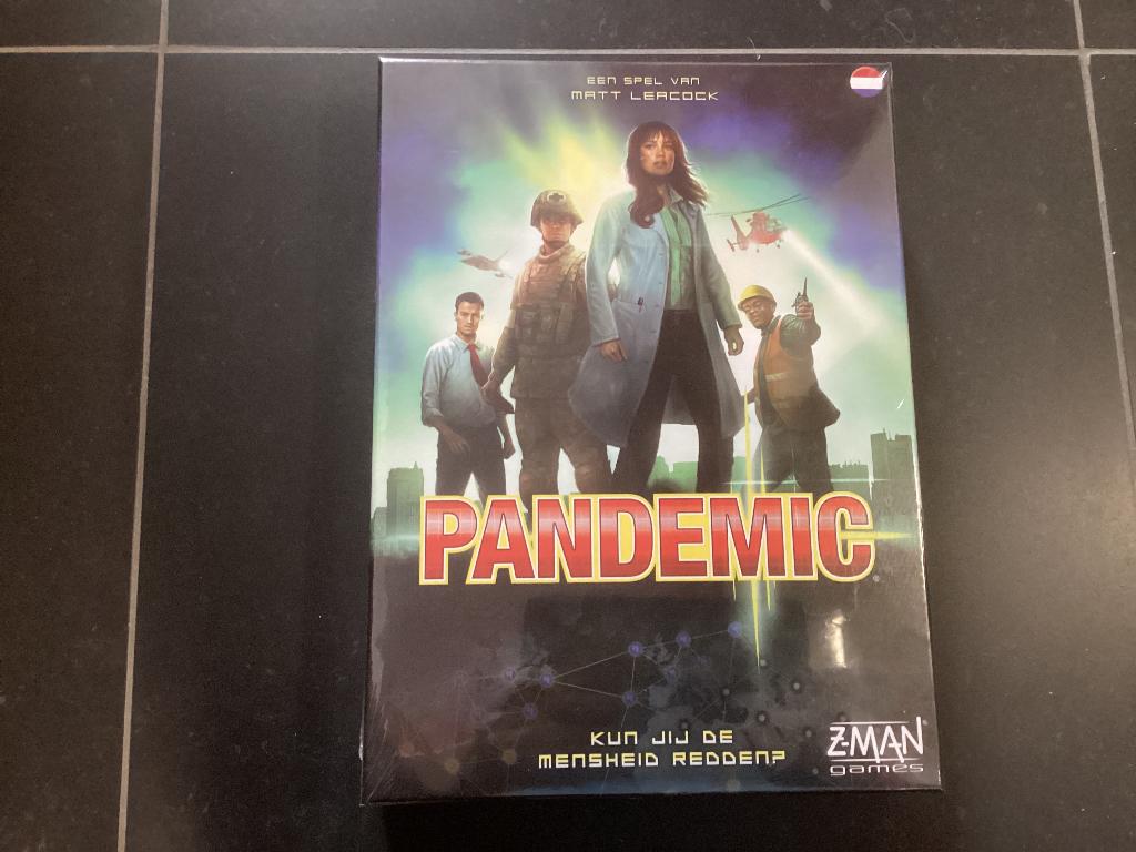 Pandemic - bordspel nieuw in de folie, Hobby en Vrije tijd, Gezelschapsspellen | Bordspellen, Ophalen of Verzenden, Nieuw
