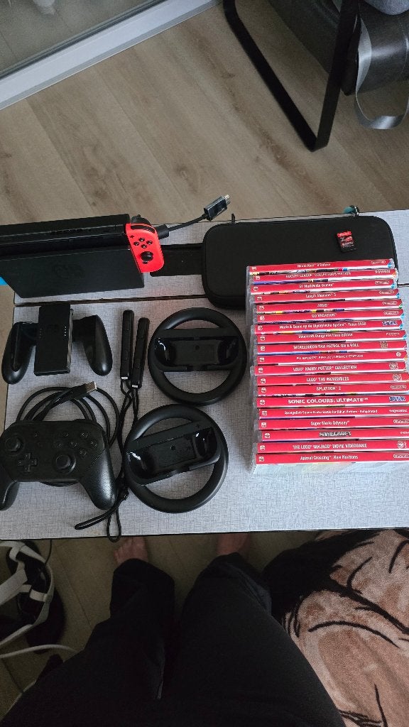 Nintendo Switch, Consoles de jeu & Jeux vidéo, Enlèvement ou Envoi, Avec 3 manettes ou plus, Utilisé, Switch Original