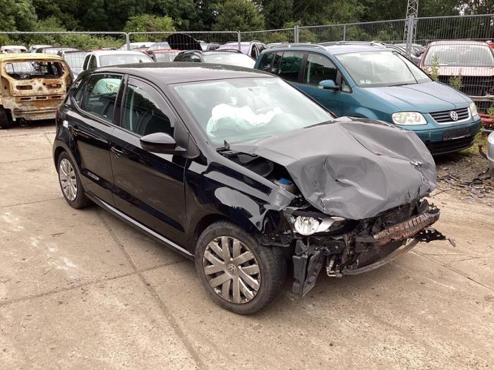 Draagarm rechts-voor van een Volkswagen Polo, Auto-onderdelen, Ophanging en Onderstel, Volkswagen, Gebruikt, 3 maanden garantie