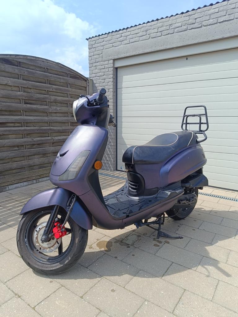 B-klasse, Fietsen en Brommers, Ophalen, Fiddle