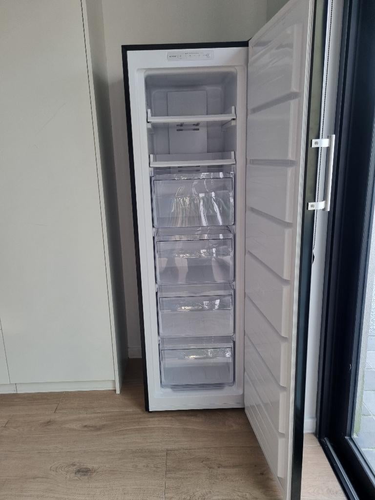 Diepvries Frilec, Elektronische apparatuur, Nieuw, Minder dan 60 cm, 160 cm of meer, Vrijstaand