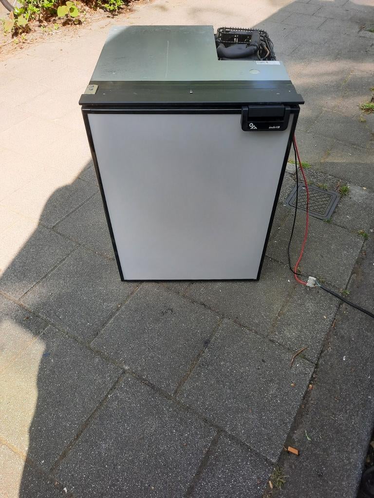 Indel B isotherm compressor camper boot koelkast op 12v 24v, Ophalen of Verzenden