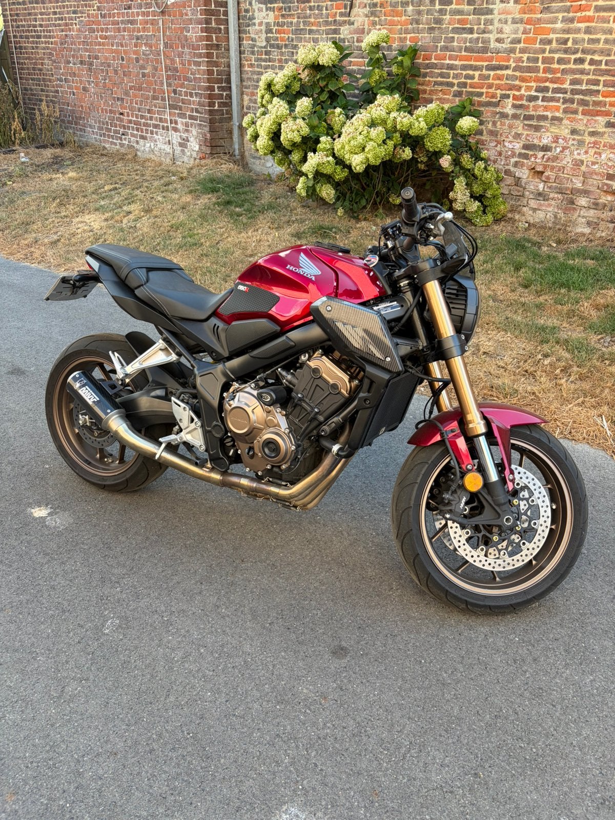 Honda cb650r, Motoren, Handvatverwarming, 4 cilinders, Bedrijf, Minimaal motorrijbewijs A2