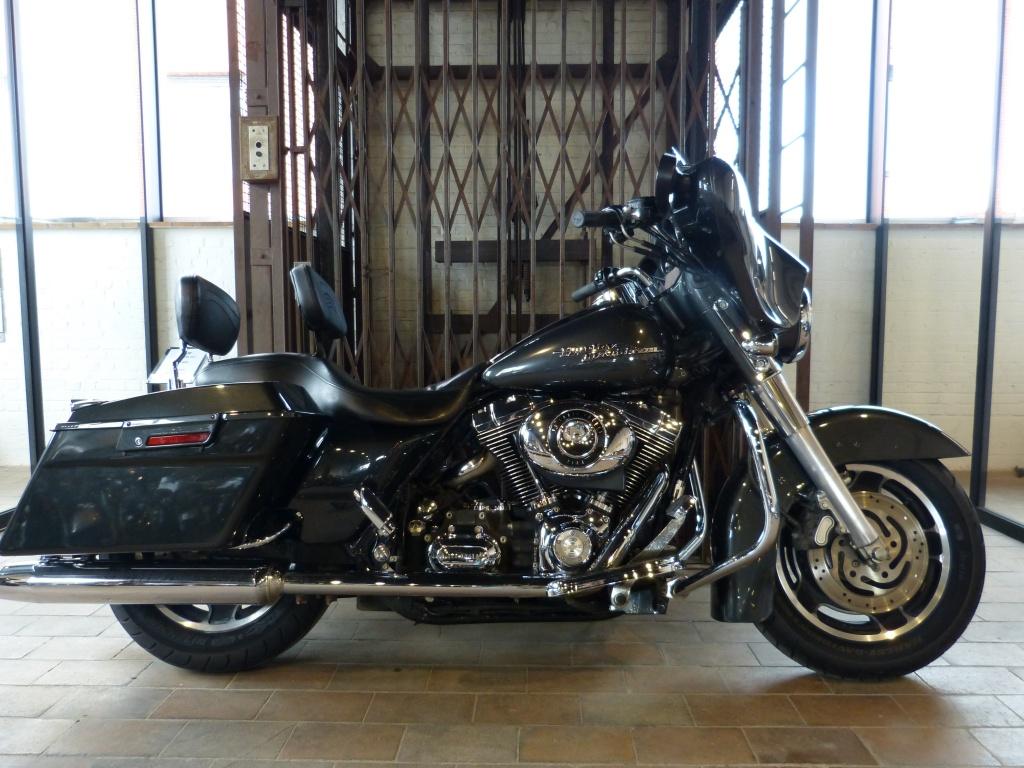 Harley-Davidson Touring FLHX Street Glide, Entreprise, Plus de 35 kW, 1584 cm³, Autre