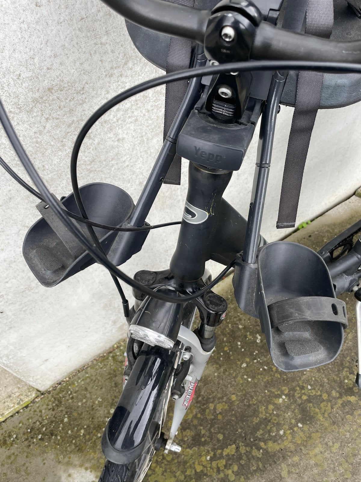 Yepp fietsstoel voor op stuur, Ophalen, Zo goed als nieuw