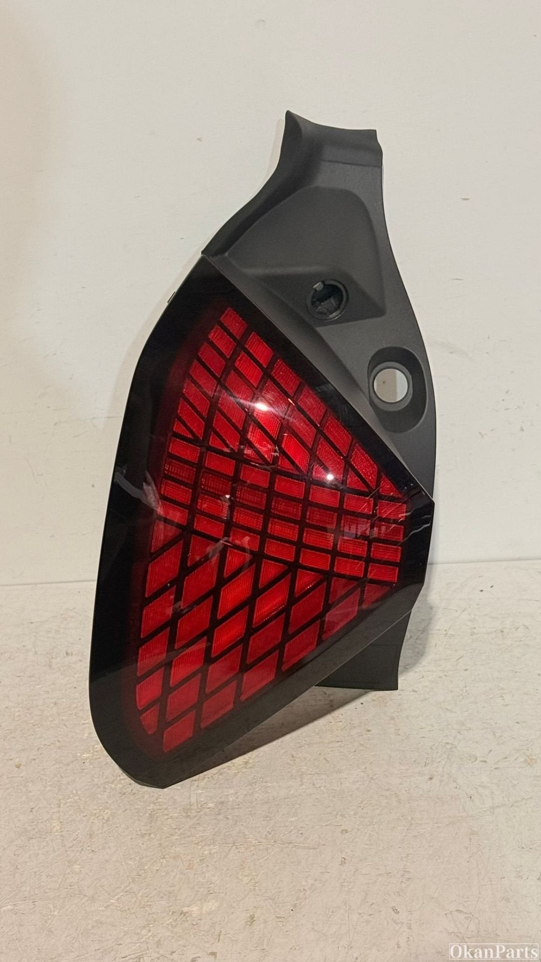 Mini Cooper J01 Electric LED achterlicht links GWHZHD-F03, Fabrikant BV, Gebruikt, Info@fabrikant.eu, Fabrikantstraat 1
1000 AA  Amsterdam, NL