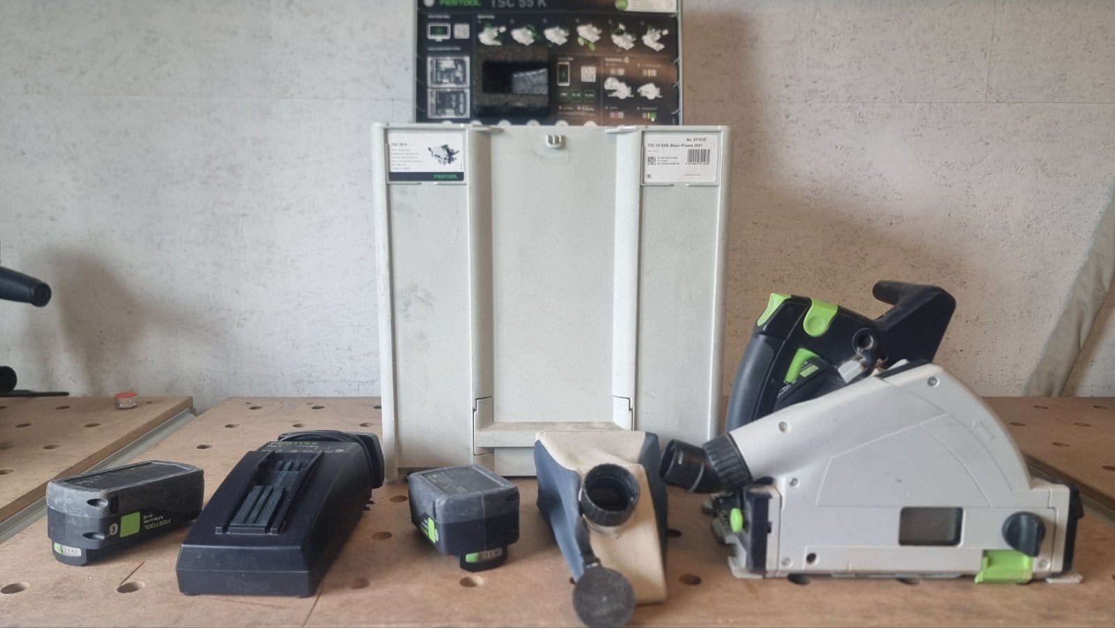 Festool TSC 55 K met Kick back Stop!, Bricolage & Construction, Outillage | Scies mécaniques, Enlèvement