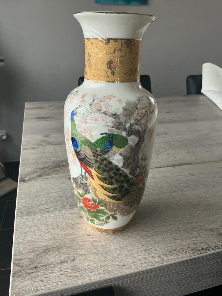 Vase japonais, Enlèvement