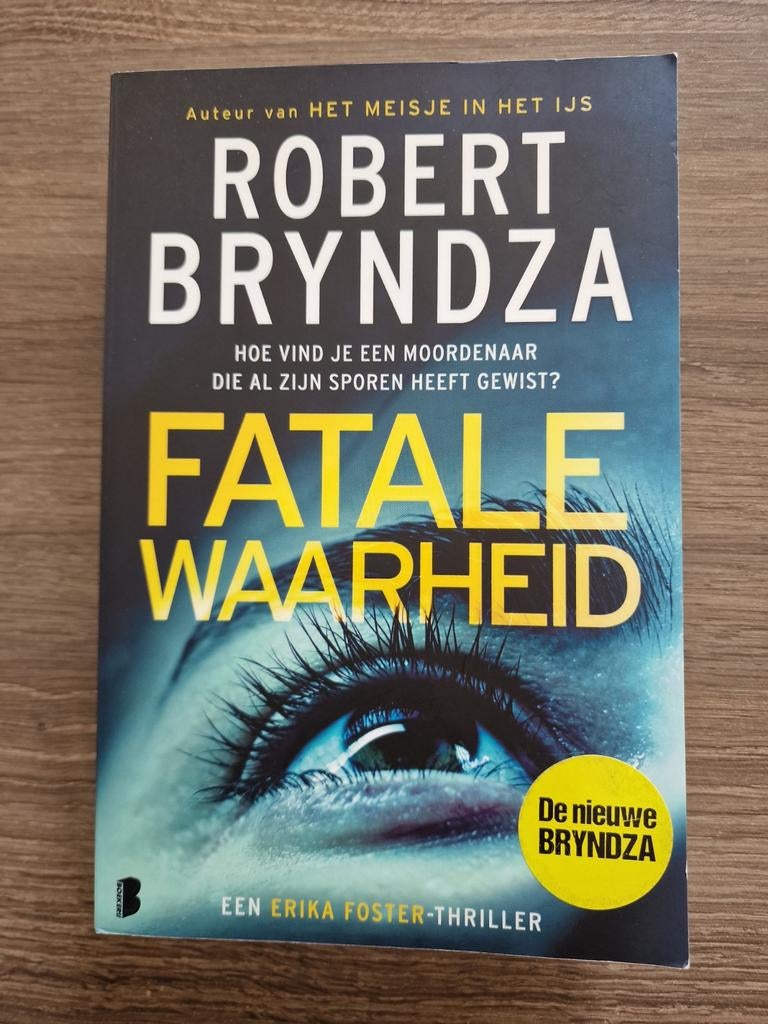 Boeken. Thrillers.  Robert bryndza, Boeken, Thrillers, Ophalen of Verzenden, Zo goed als nieuw, ROBERT BRYNDZA
