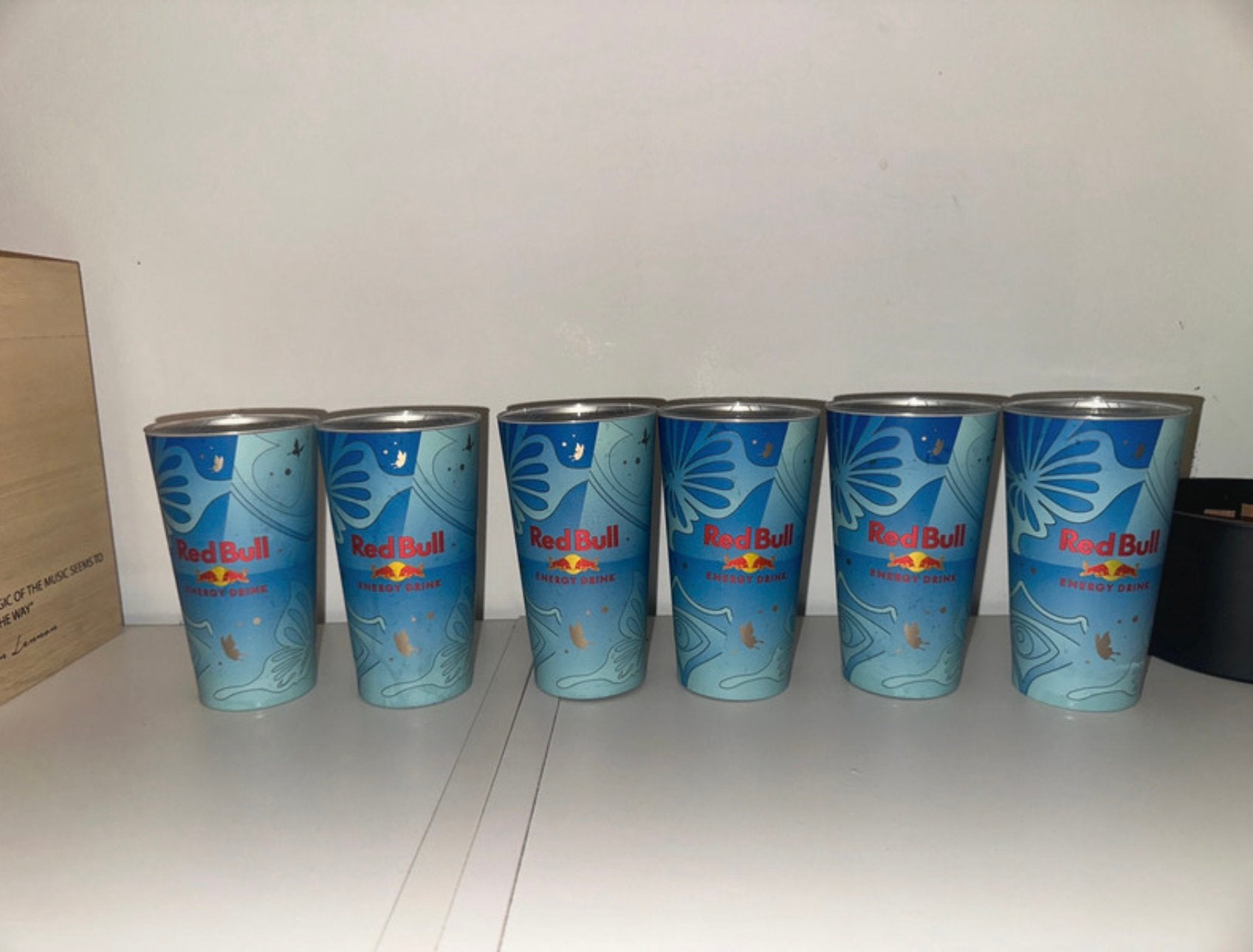 Tomorrowland 2026 x coupes Redbull, Envoi, Comme neuf, Autres types