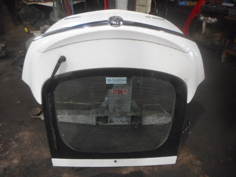 HAYON ARRIÈRE / MALLE Opel Insignia (01-2008/03-2017), Autos : Pièces & Accessoires, Opel, Opel Automobile GmbH, Haillon arrière