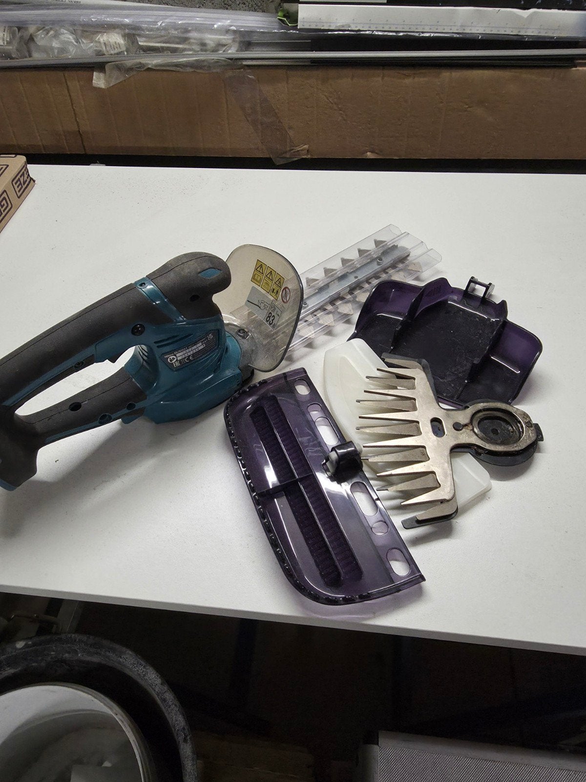 Taille haie makita, Batterie