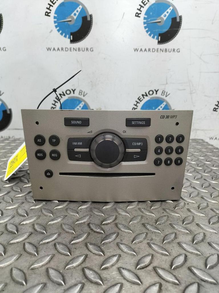 OPEL CORSA S07 D 1.4-16V Enjoy  RADIO 2008, Ophalen of Verzenden, Gebruikt, Stiba lid