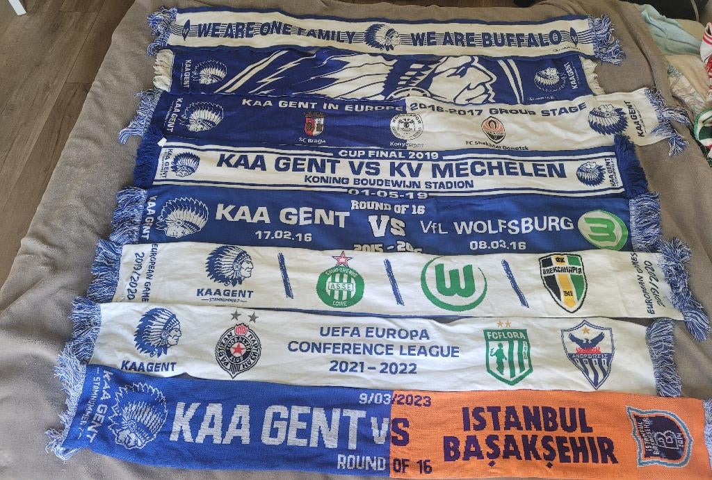 Voetbal sjaals, Hobby & Loisirs créatifs, Tissus & Chiffons, Enlèvement, Neuf, Autres matériaux