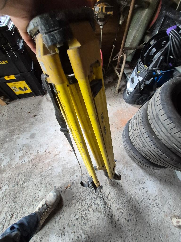 Lunette de chantier + trépied, Doe-het-zelf en Bouw, Meetapparatuur, Ophalen, Gebruikt, Overige meters