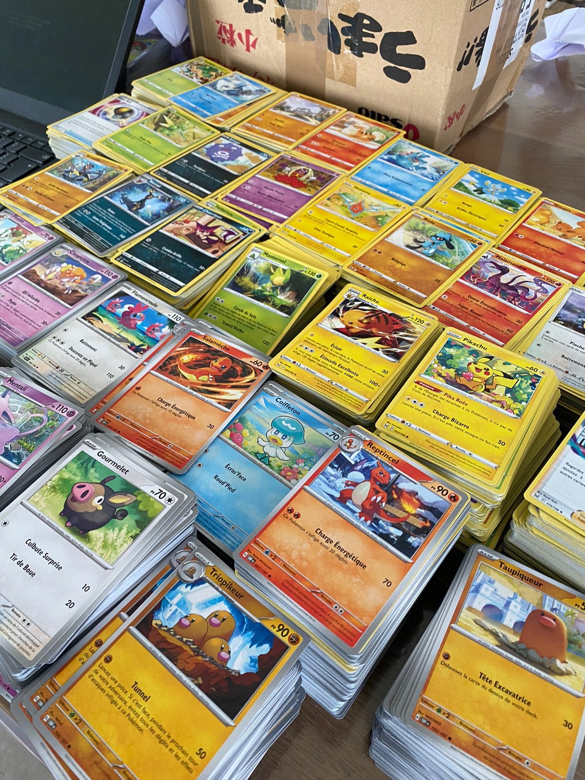 Lot de 500 cartes Pokémon, Enlèvement ou Envoi, Comme neuf