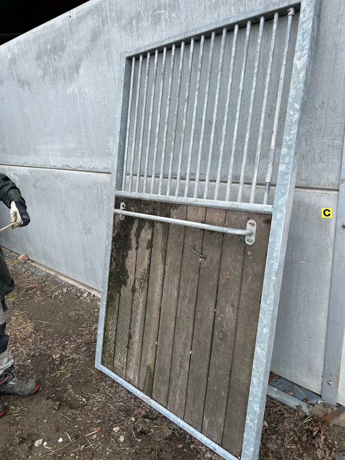 Staldueren, Dieren en Toebehoren, Stalling