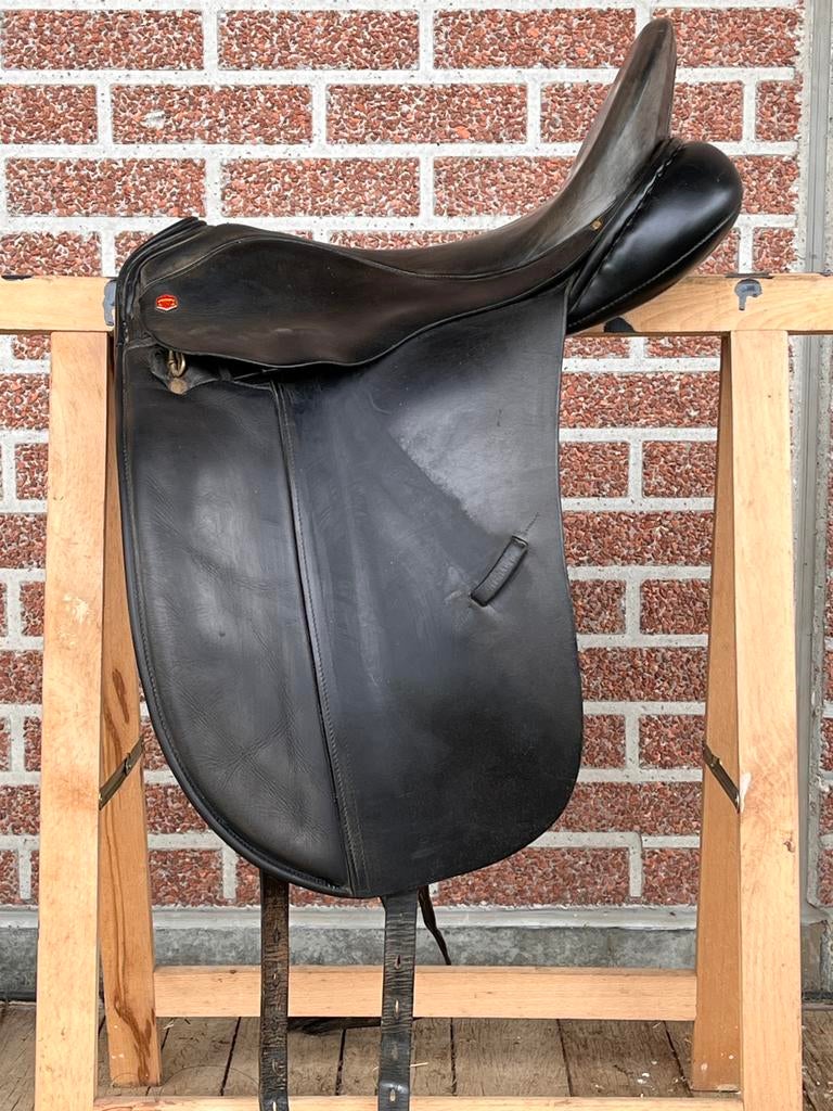 Zadel Albion SLK 18”, Dieren en Toebehoren, Ophalen, Zo goed als nieuw
