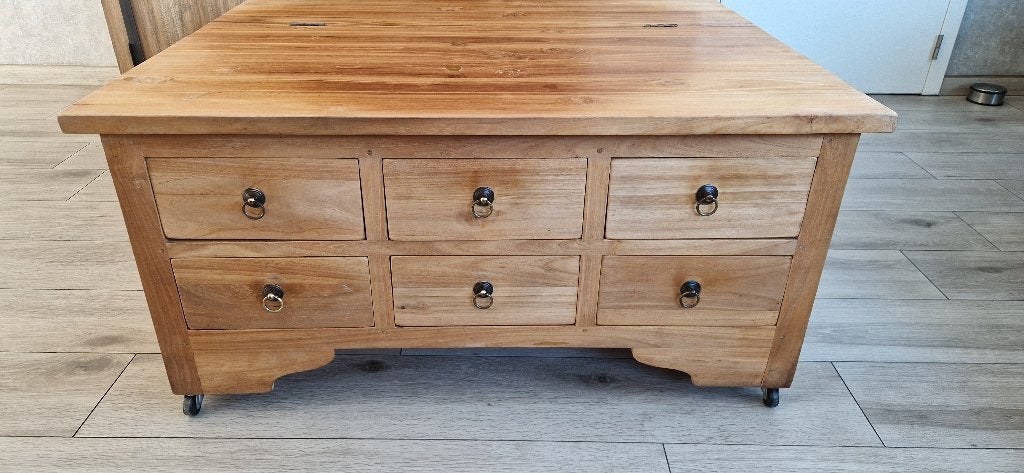 Landelijke houten salontafel met opbergruimte en lades, Huis en Inrichting, Ophalen, Gebruikt, 50 tot 75 cm, Landelijk