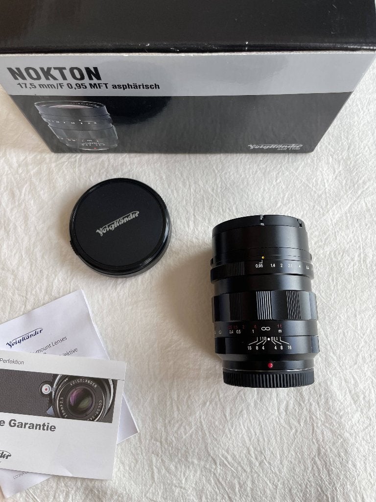 Voigtlander MFT Nokton 17,5mm F/0.95, Enlèvement, Comme neuf, Compact, Autres Marques