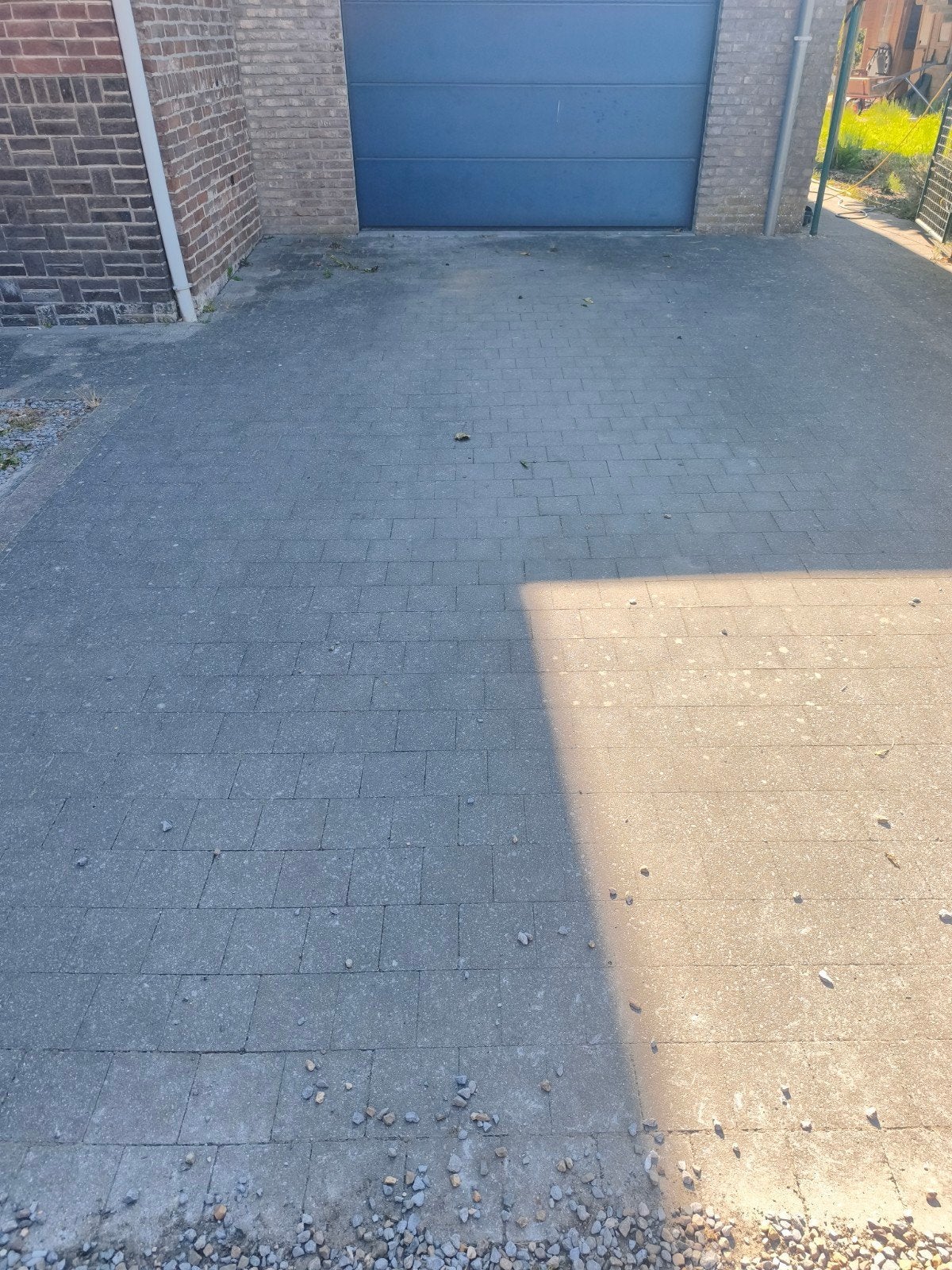 Professionele reiniging van opritten, gevels en daken, Boeken, Wonen en Tuinieren, Ophalen