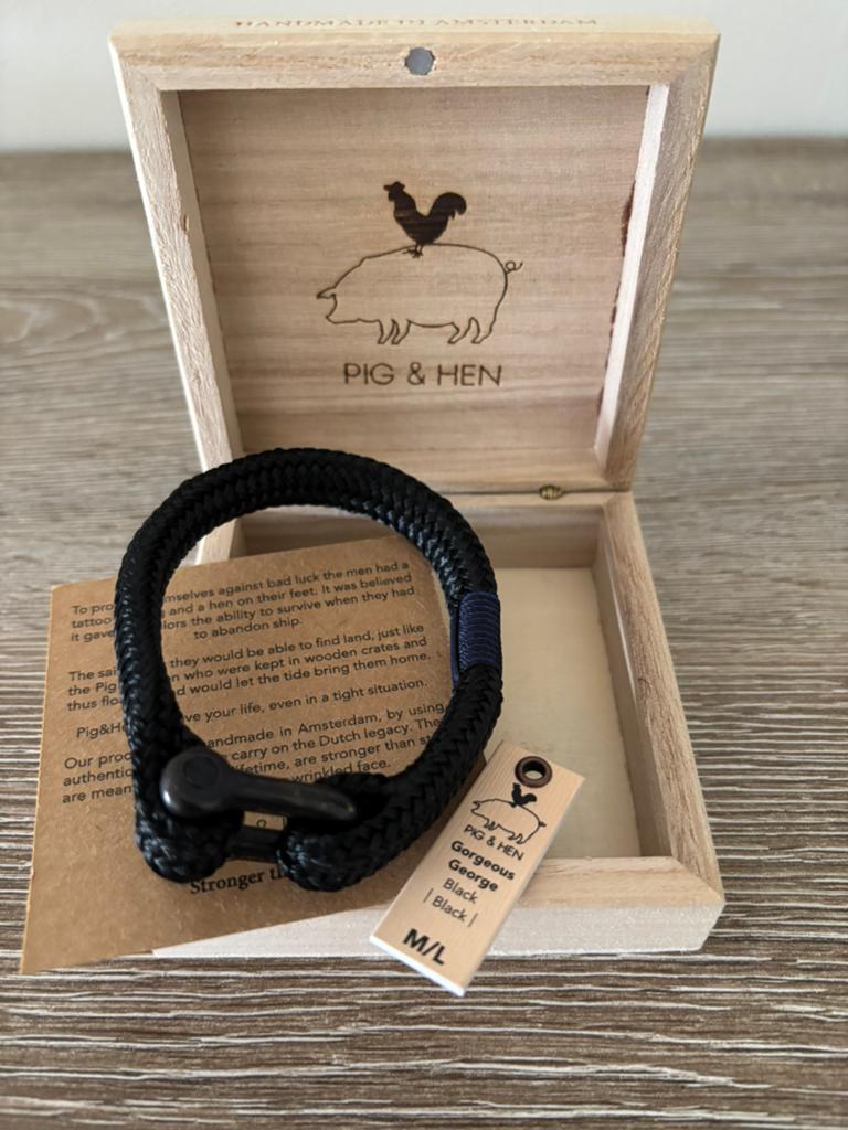 Mt M/L. PIG & HEN herenarmband Gorgeous George, Enlèvement ou Envoi, Comme neuf, Noir