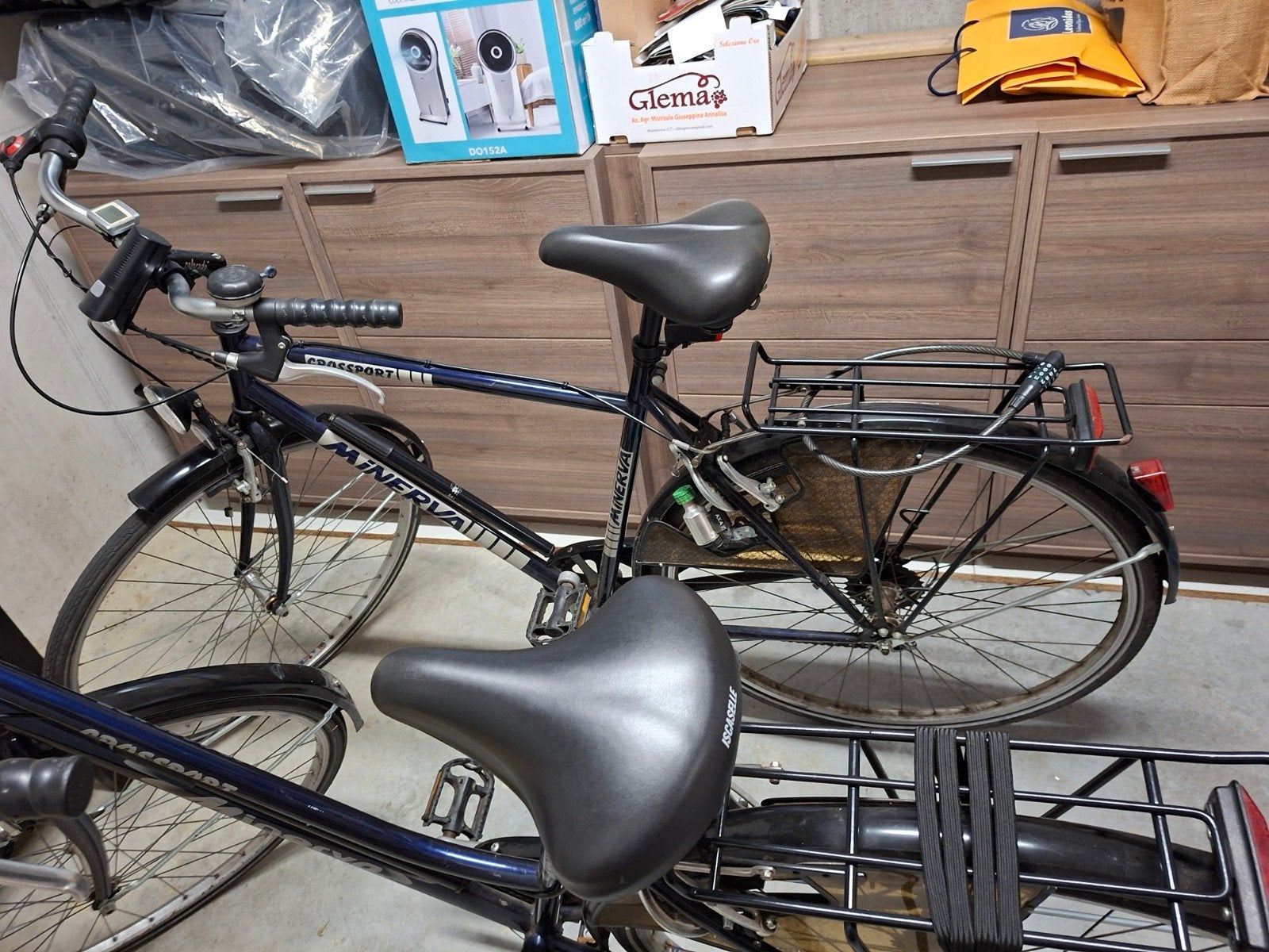 vélo pour femmes et hommes, Frein sur jante, Moins de 10 vitesses, Minerva, Enlèvement