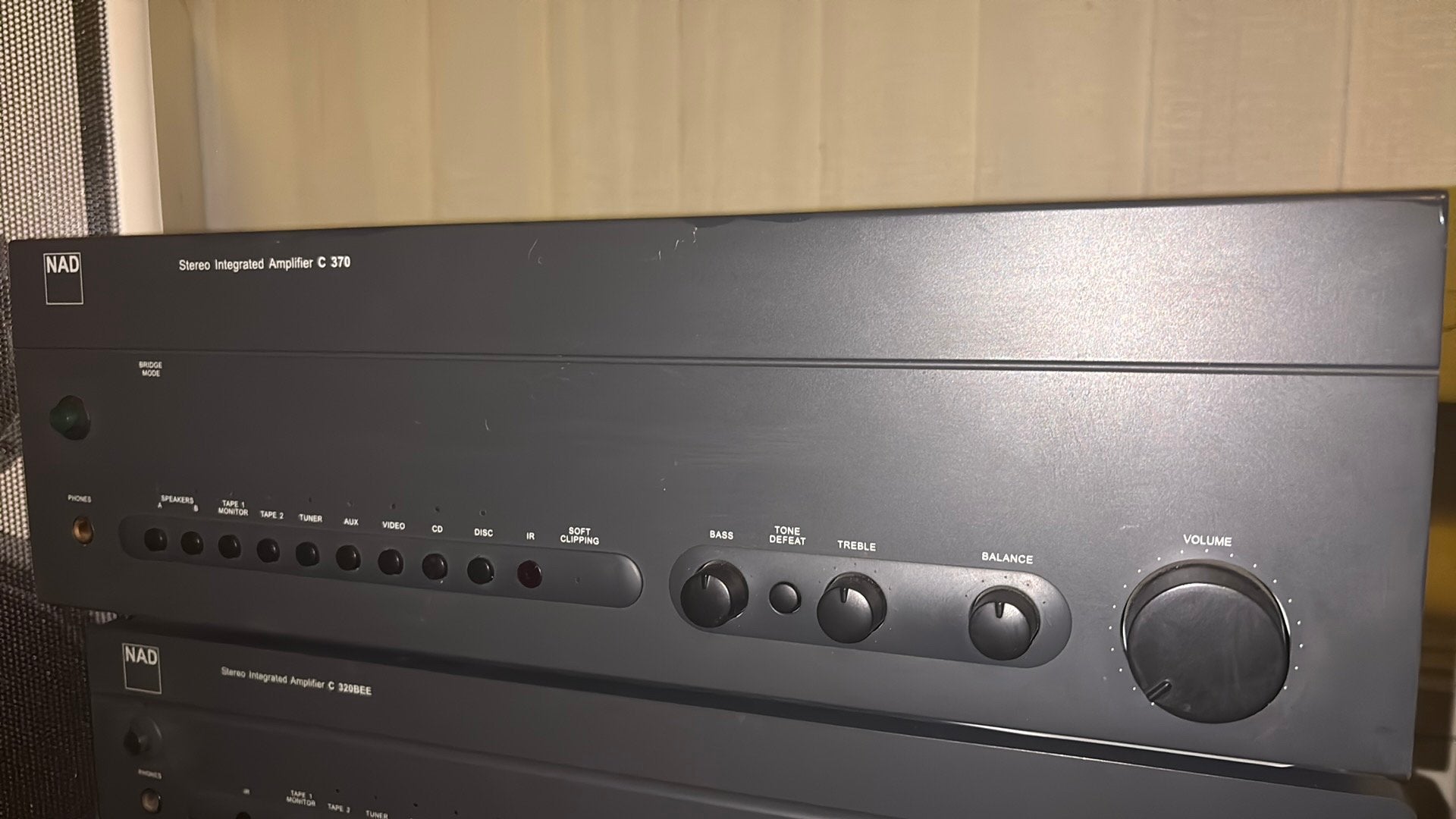Nad C 370 (Ampli intégré 2 x 120 W), TV, Hi-fi & Vidéo, Enlèvement, Utilisé