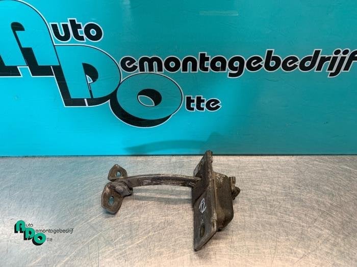 Butée 2portes droite d'un Mercedes Vito (Vito 96-), 3 mois de garantie, Utilisé, -, -