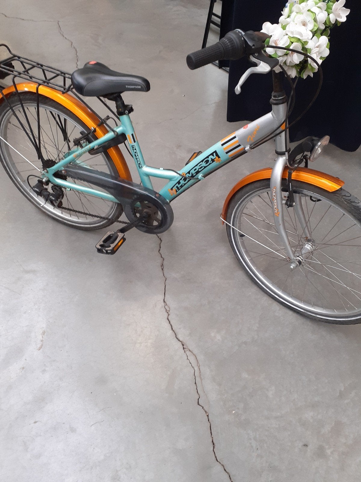 meisjesfiets 24 inch vanaf 7 jaar, Fietsen en Brommers, Ophalen, Velgrem, Thompson, Handrem