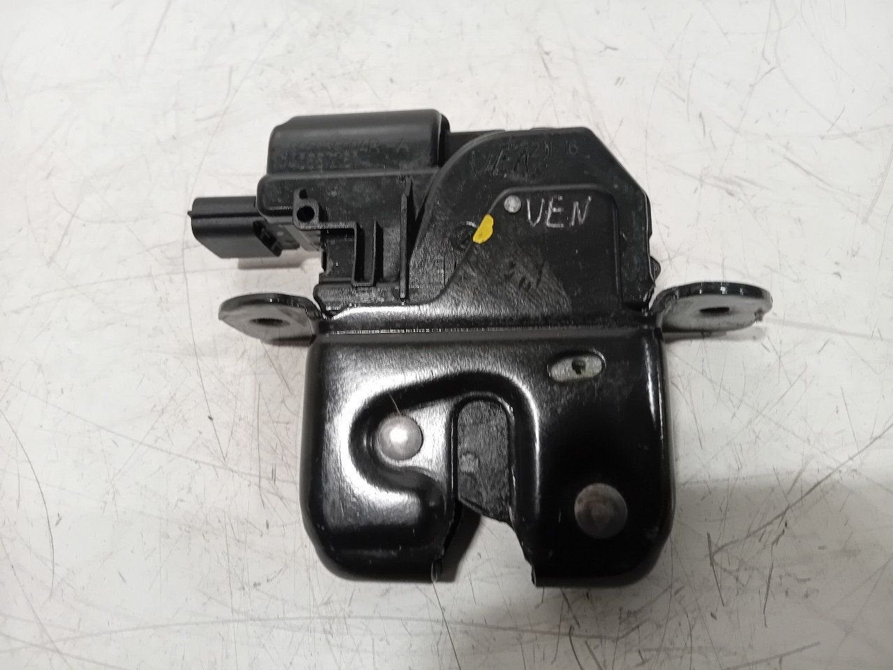 Slot mechaniek kofferdeksel achterklep elektrisch Renault Sc, Onderdelen@venauto.nl, Van der Ven Autorecycling B.V., Gebruikt