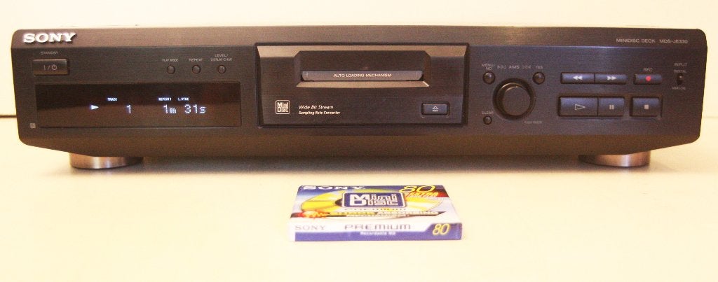MDS-JE330 Mini Disc Player Met Afstandsbediening / Shuffle, Audio, Tv en Foto, Cd-spelers, Ophalen of Verzenden, Zo goed als nieuw